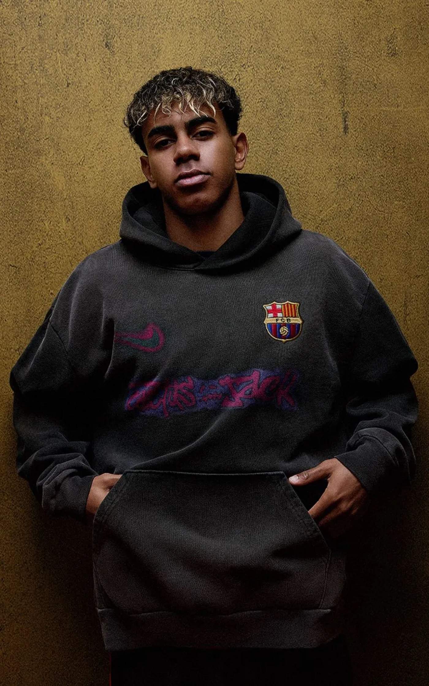 Continua la bogeria amb Travis Scott a les botigues del Barça: la col·lecció, esgotada en minuts