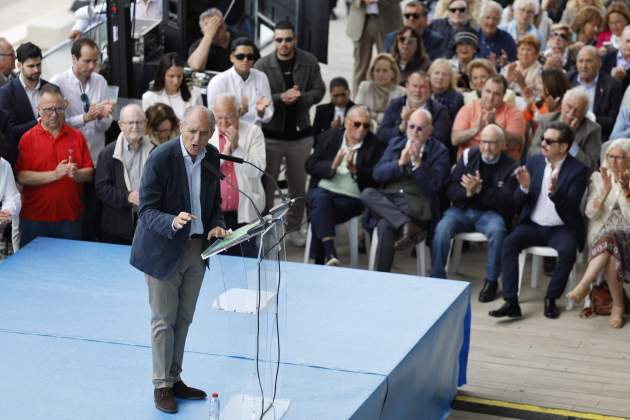 Francisco Camps durant el seu discurs a Veles i Vents EFE Francisco Camps durant el seu discurs a Veles i Vents EFE