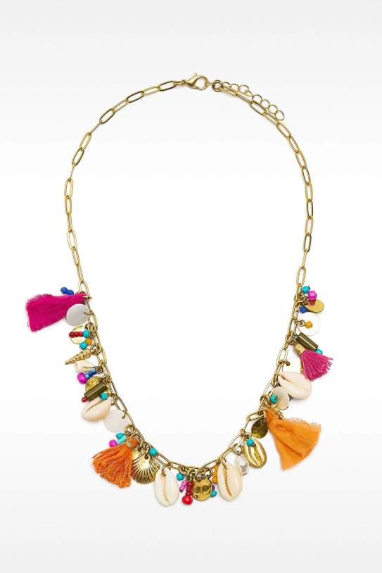 Collar corto de eslabones con conchas Collar corto de eslabones con conchas
