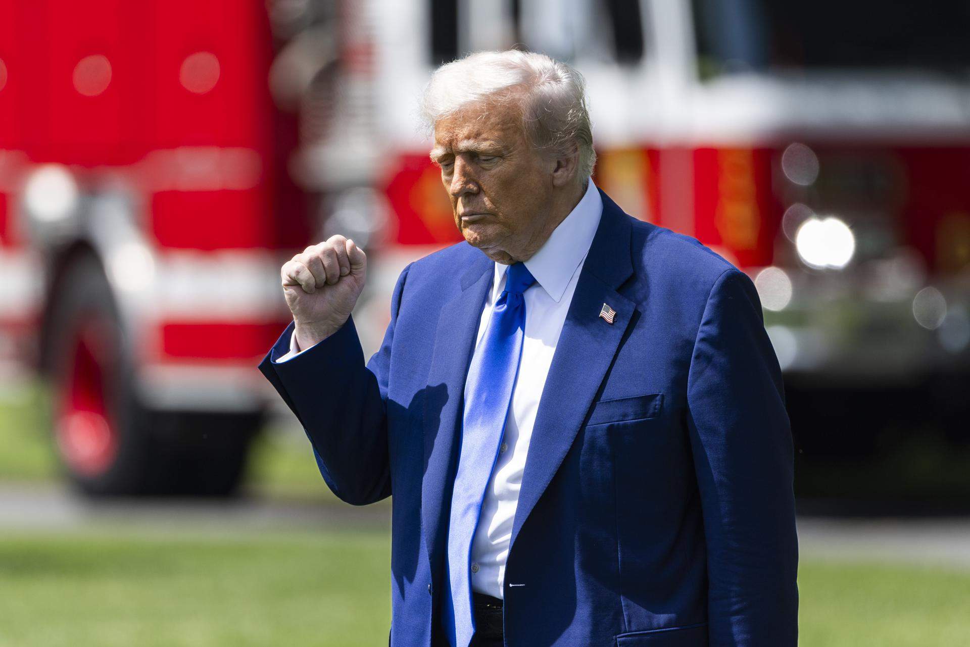 Així justifica Trump l’acollida d’afrikàners com a refugiats als EUA: “Genocidi”