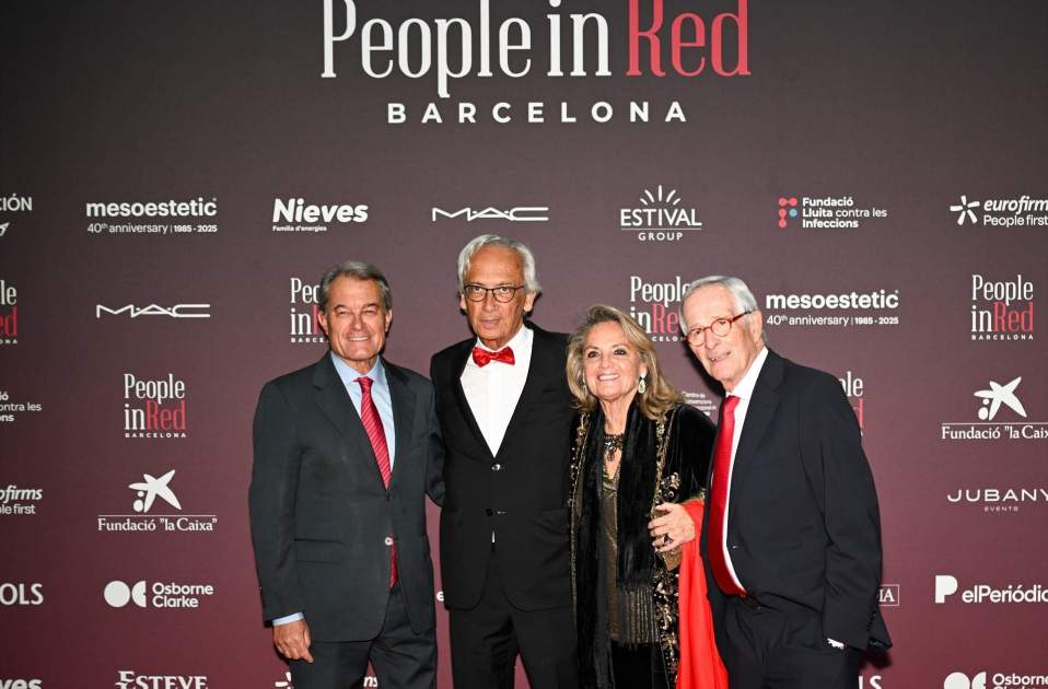 EuropaPress 6715898 medico bonaventura clotet 2i posa photocall gala solidaria people in red EuropaPress 6715898 medico bonaventura clotet 2i posa photocall gala solidaria people in red