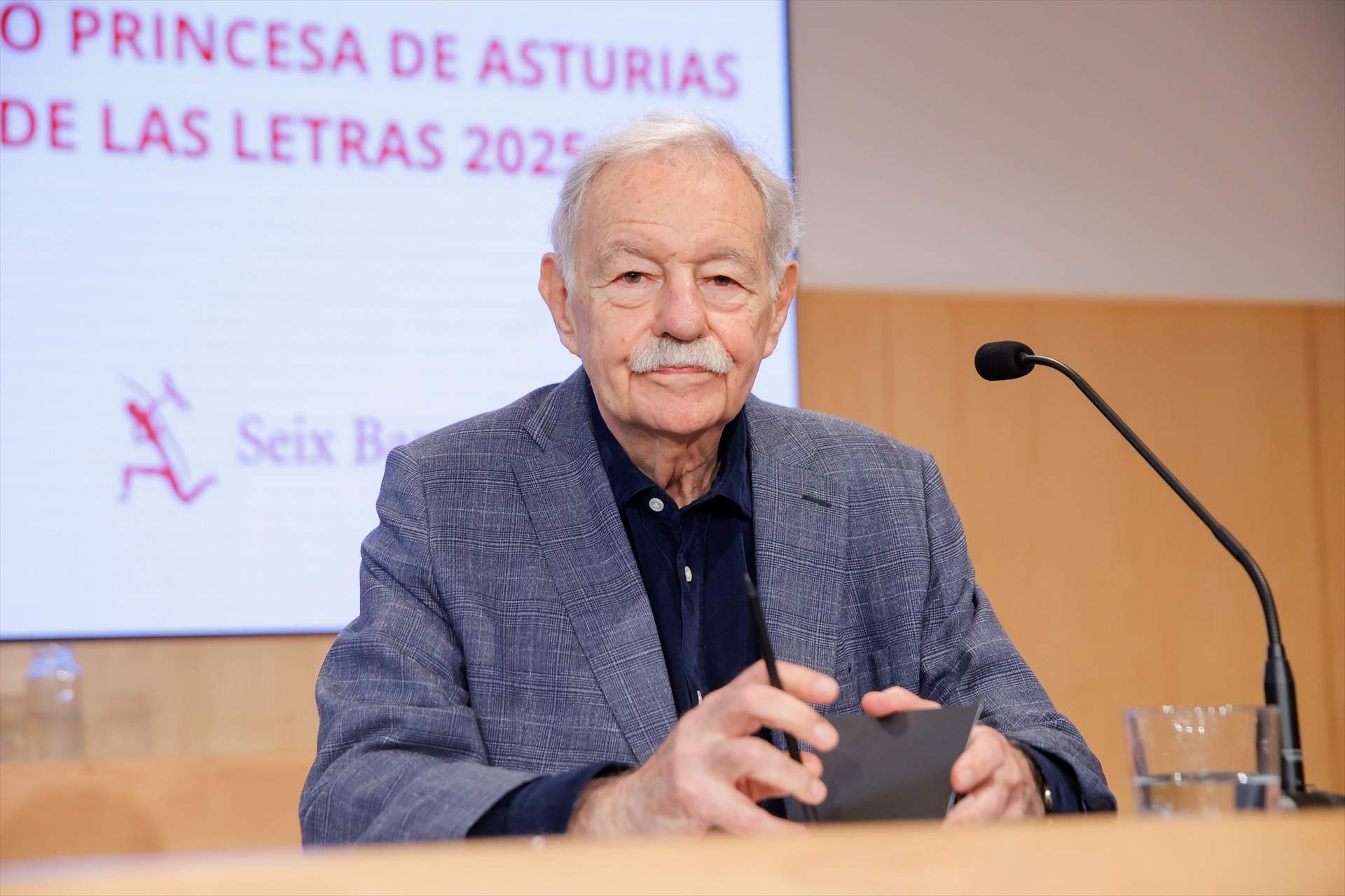 Eduardo Mendoza   Europa Press 2 (2)