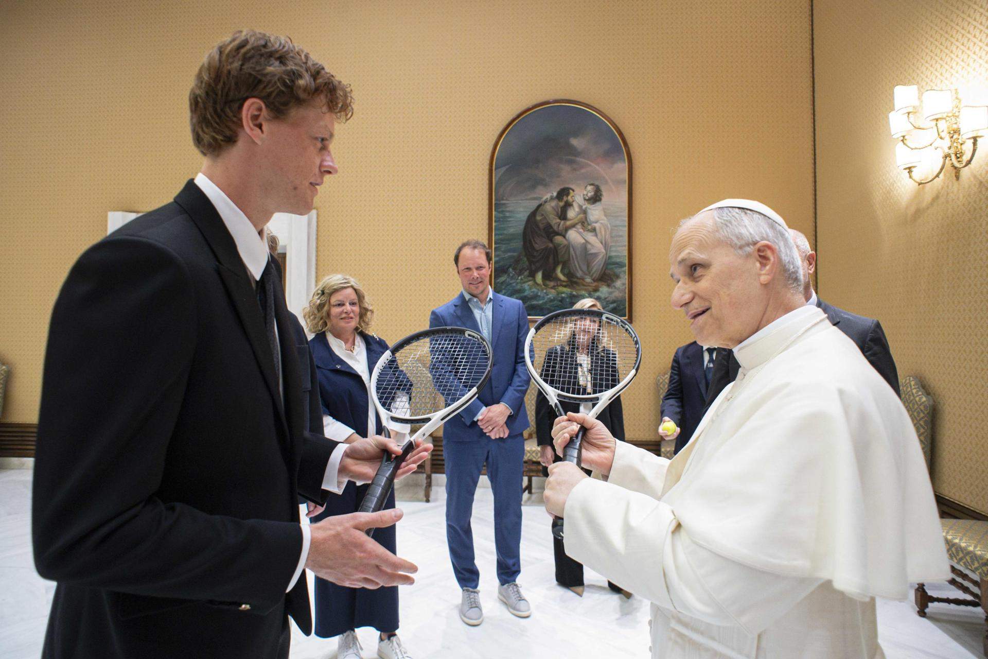 La divertida propuesta del 'pecador' Sinner al papa León XIV: "¿Jugamos?"