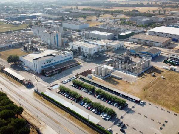 Complejo industrial de la farmacéutica Esteve en Celrà (Girona) Complejo industrial de la farmacéutica Esteve en Celrà (Girona)