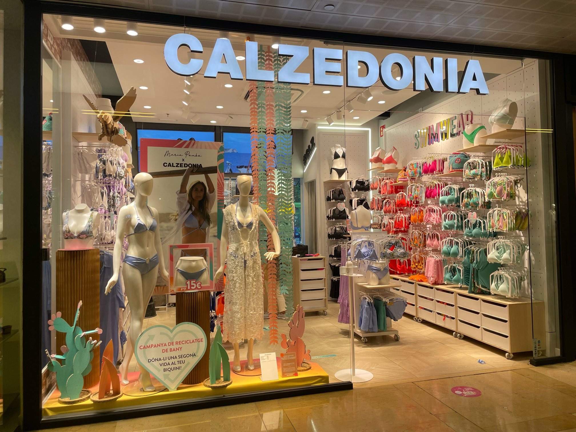 Els nous pantalons de Calzedonia que combinen glamur, comoditat i un toc disco
