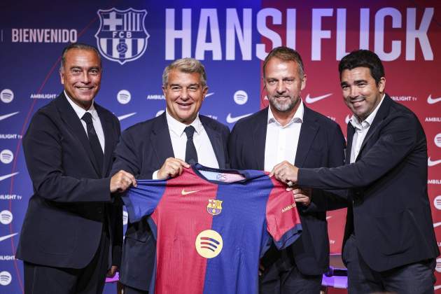 Rafa Yuste Joan Laporta Hansi Flick Deco Rafa Yuste Joan Laporta Hansi Flick Deco