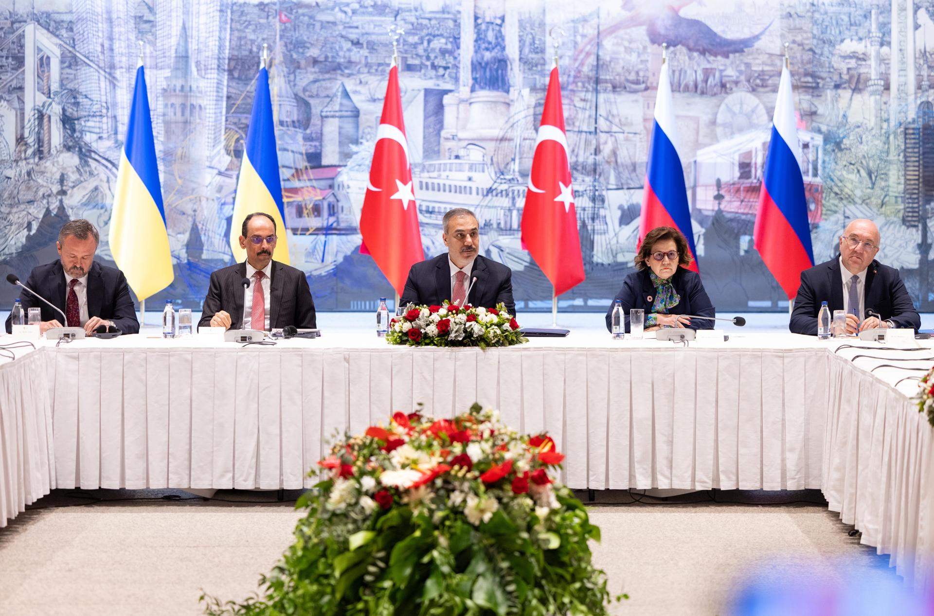 Estos son los compromisos acordados a las conversaciones de paz entre Rusia y Ucrania