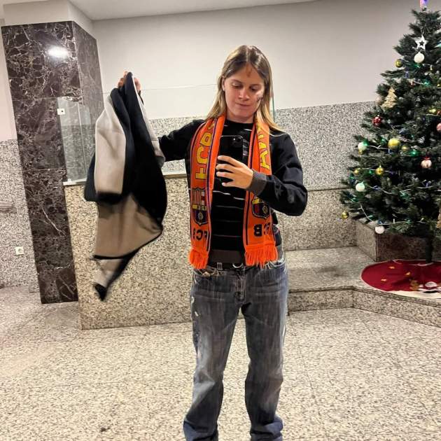 Mushka amb una bufanda del Barça / Instagram Mushka amb una bufanda del Barça / Instagram