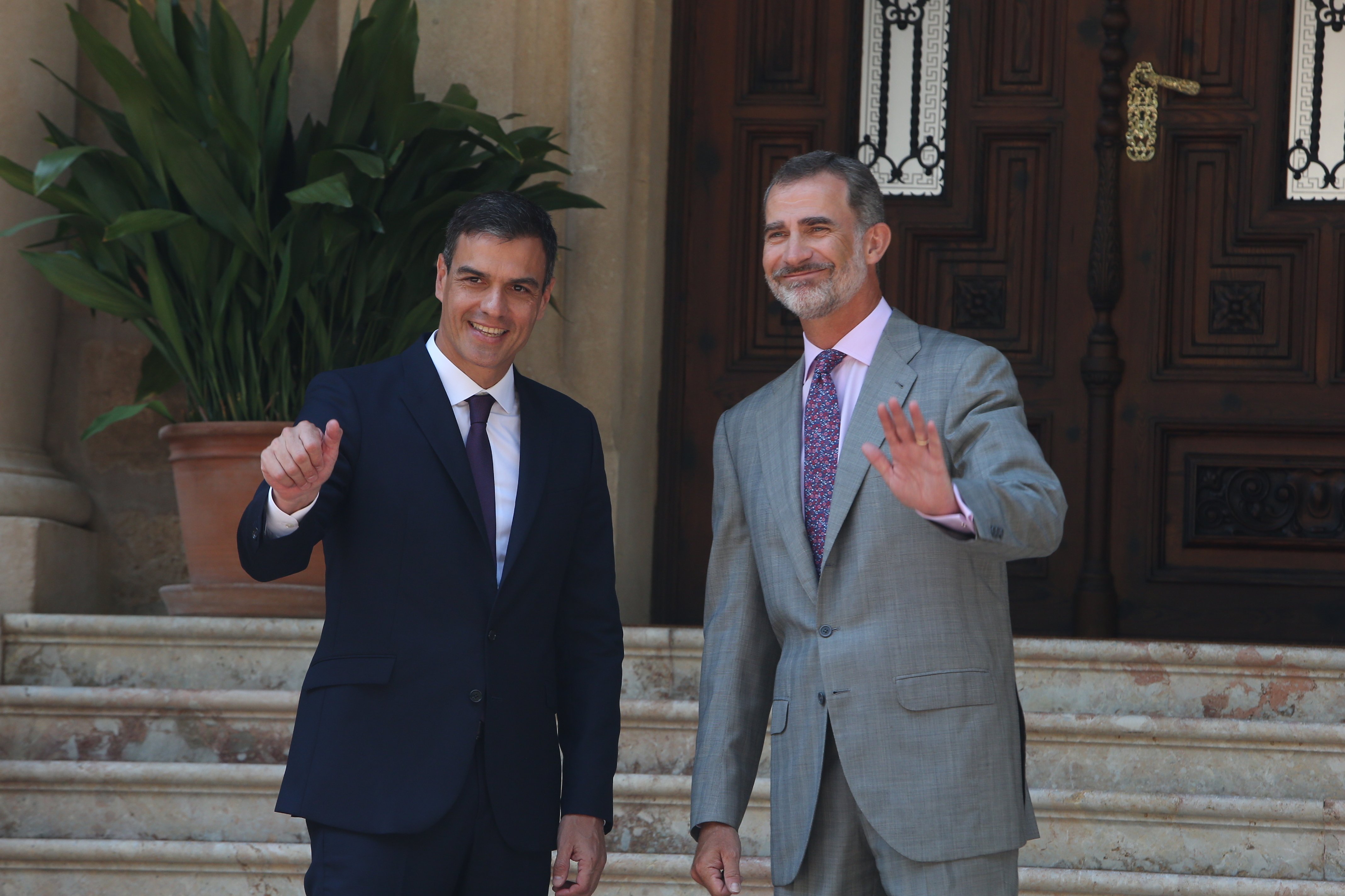 Prensa española: hoy le toca recibir a Pedro Sánchez