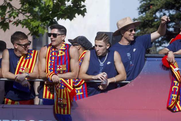 El desfile del Barça, con Szczesny de protagonista / Foto: EFE El desfile del Barça, con Szczesny de protagonista / Foto: EFE