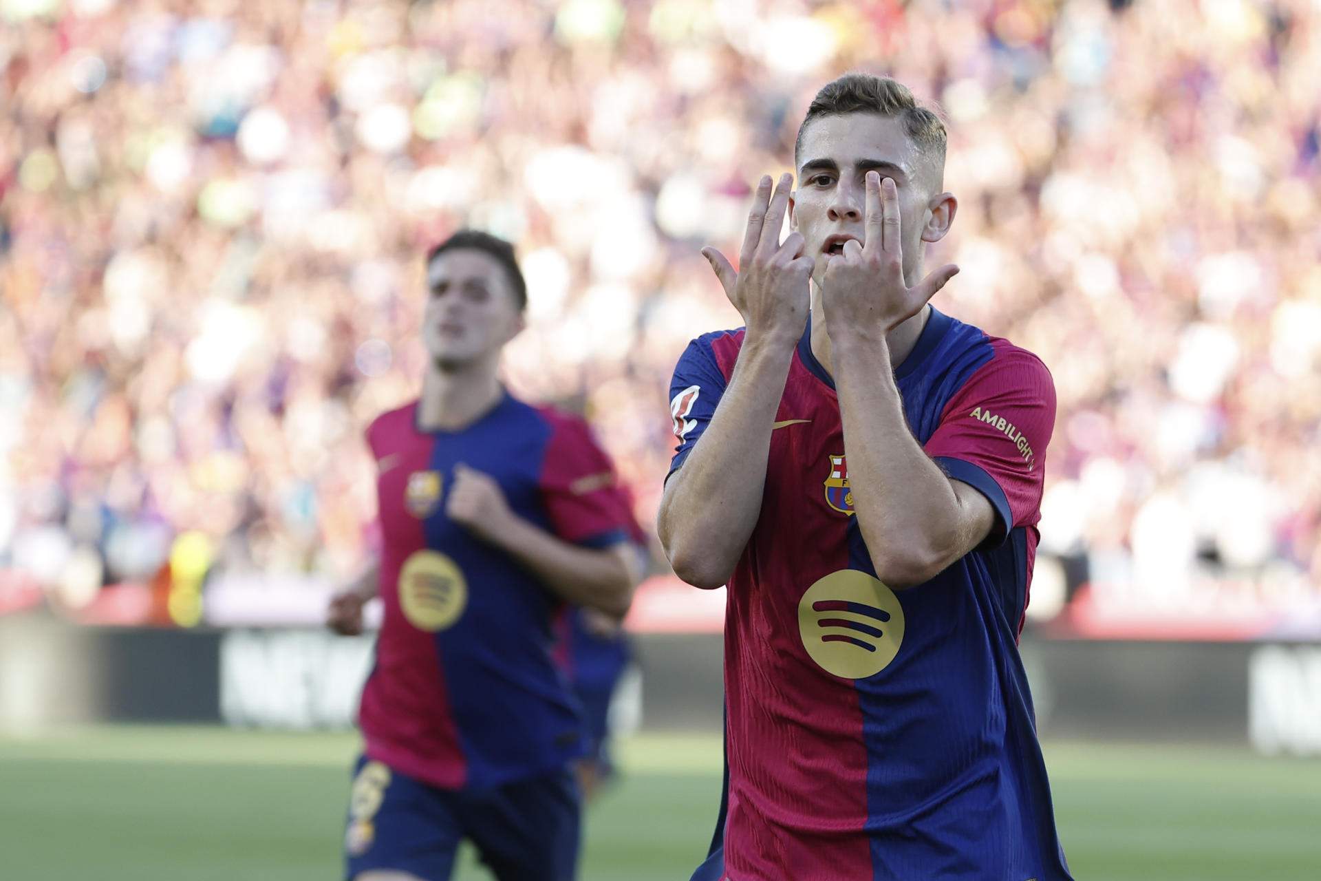 Van a per Fermín: dues ofertes milionàries per emportar-se'l ja del Barça