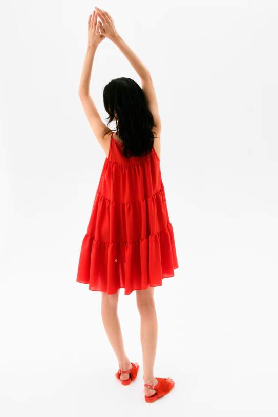 Vestit esglaonat de tall|cort evasé Vestit esglaonat de tall|cort evasé