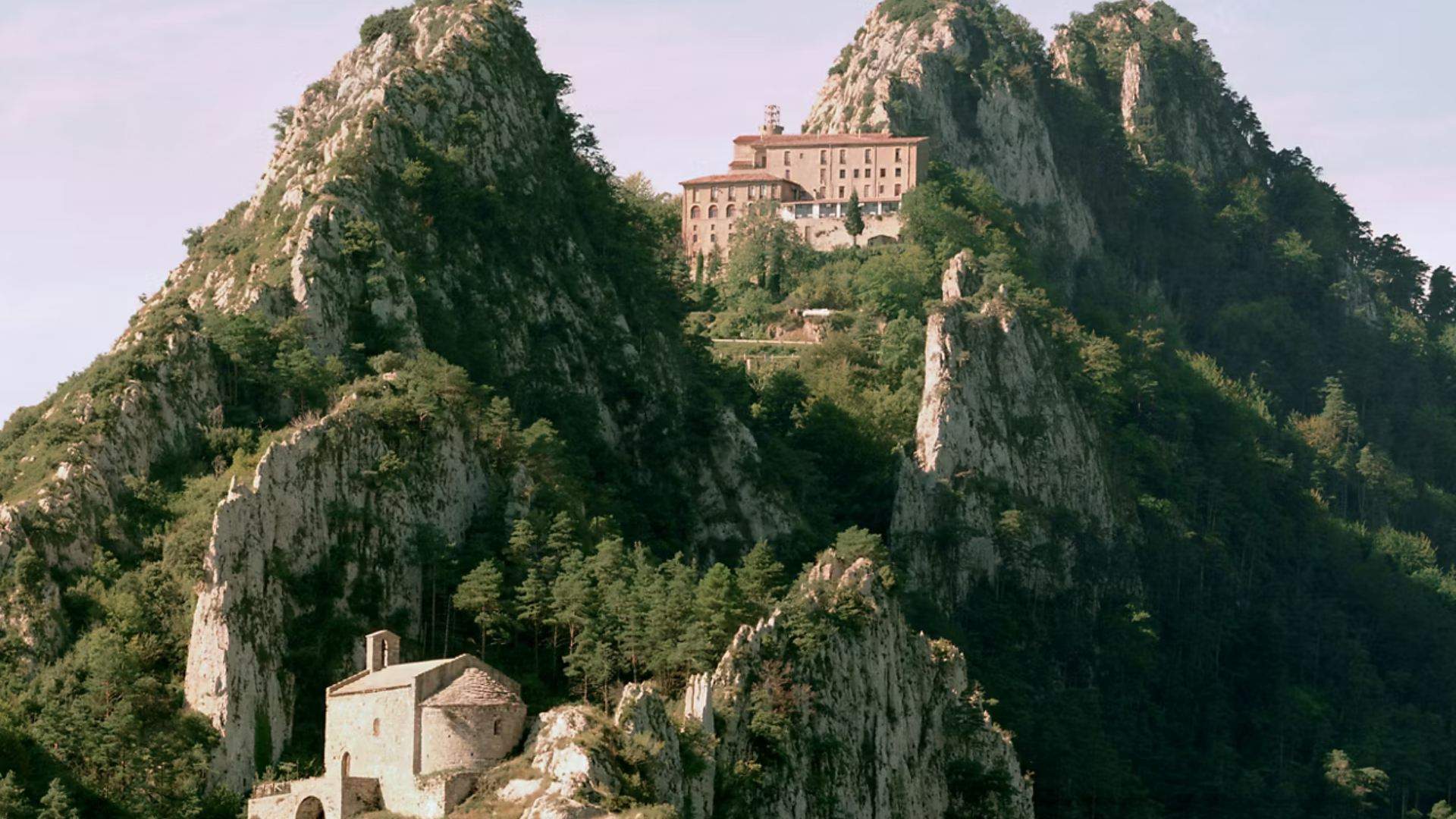 La ruta fácil hasta uno de los balcones más increíbles de Catalunya: la tienes que hacer una vez en la vida
