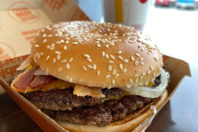 Un experiment amb hamburgueses / Foto: Unsplash Un experiment amb hamburgueses / Foto: Unsplash