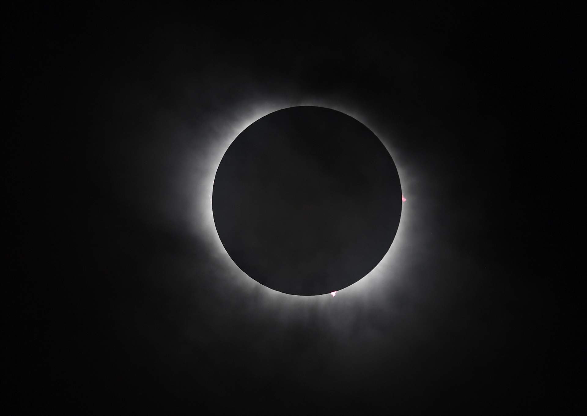 Catalunya prepara un macrodispositiu per l'històric eclipsi solar total