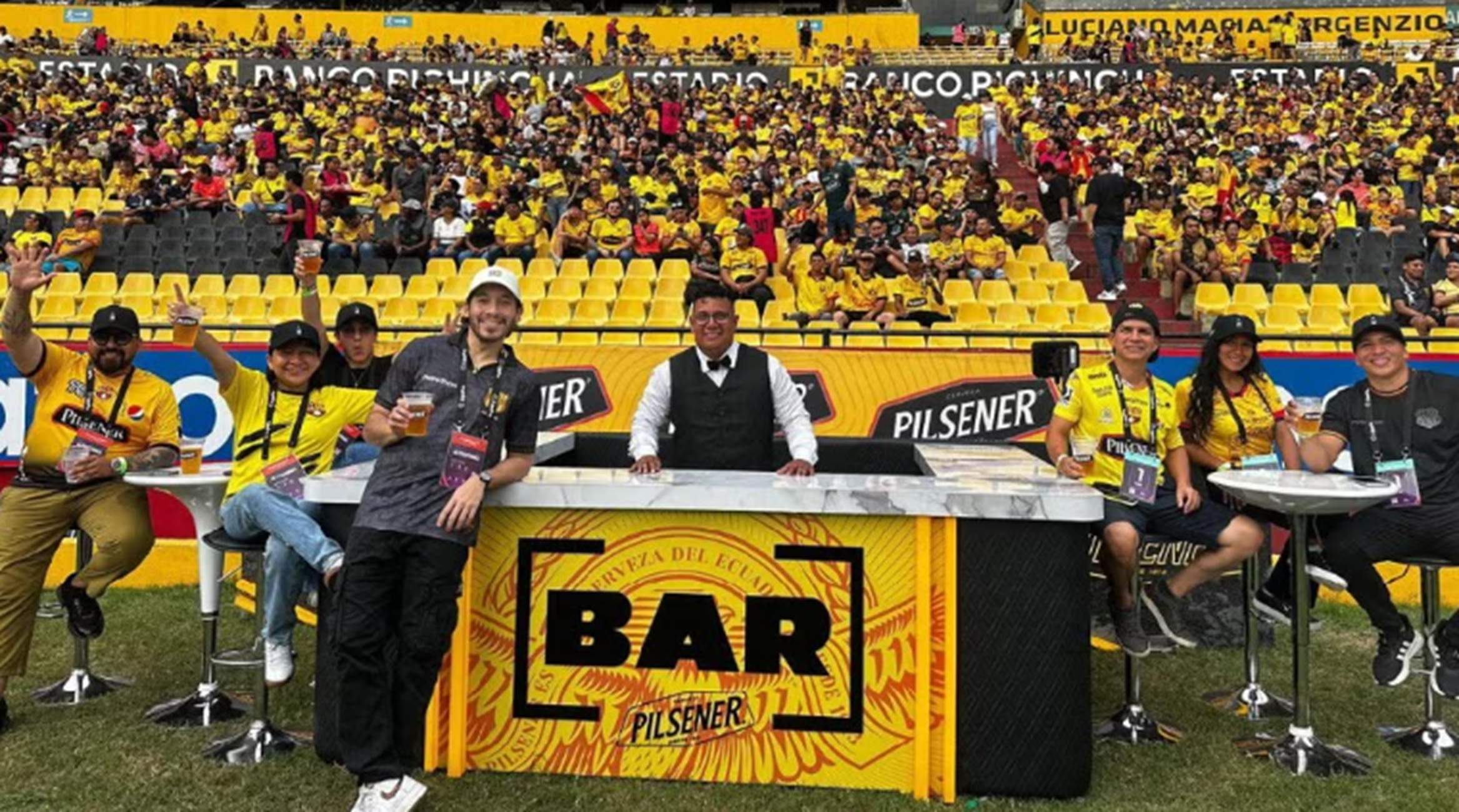 El VAR es reinventa en el Clàssic del Barcelona: un BAR en el qual "tots estan d'acord"