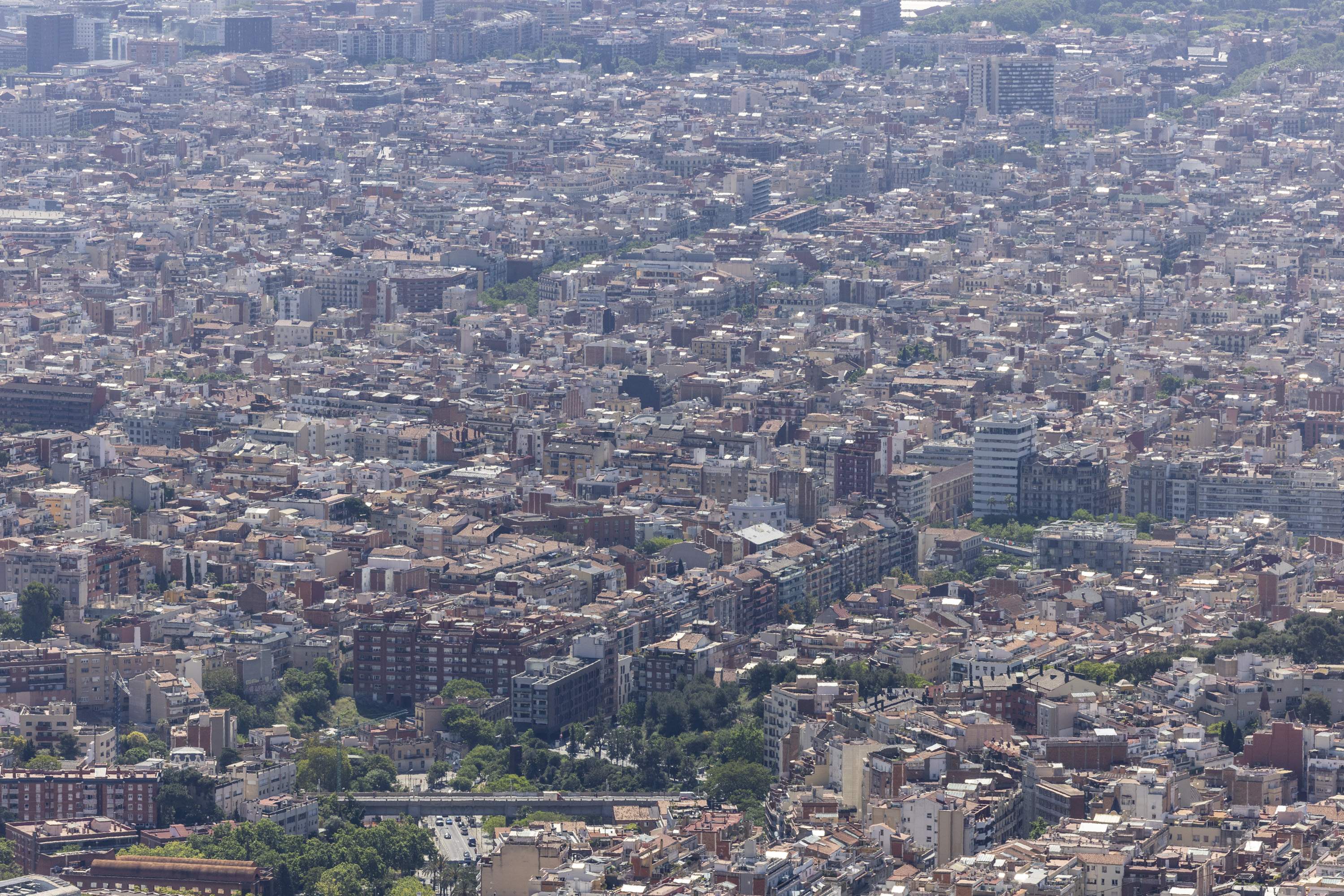 La FAVB cifra en más de 8.000 las viviendas con defectos estructurales graves en Barcelona