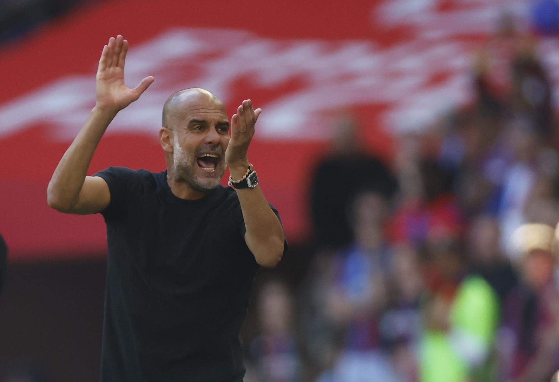 Pep Guardiola llança un avís al Manchester City per si no es compleixen les seves condicions