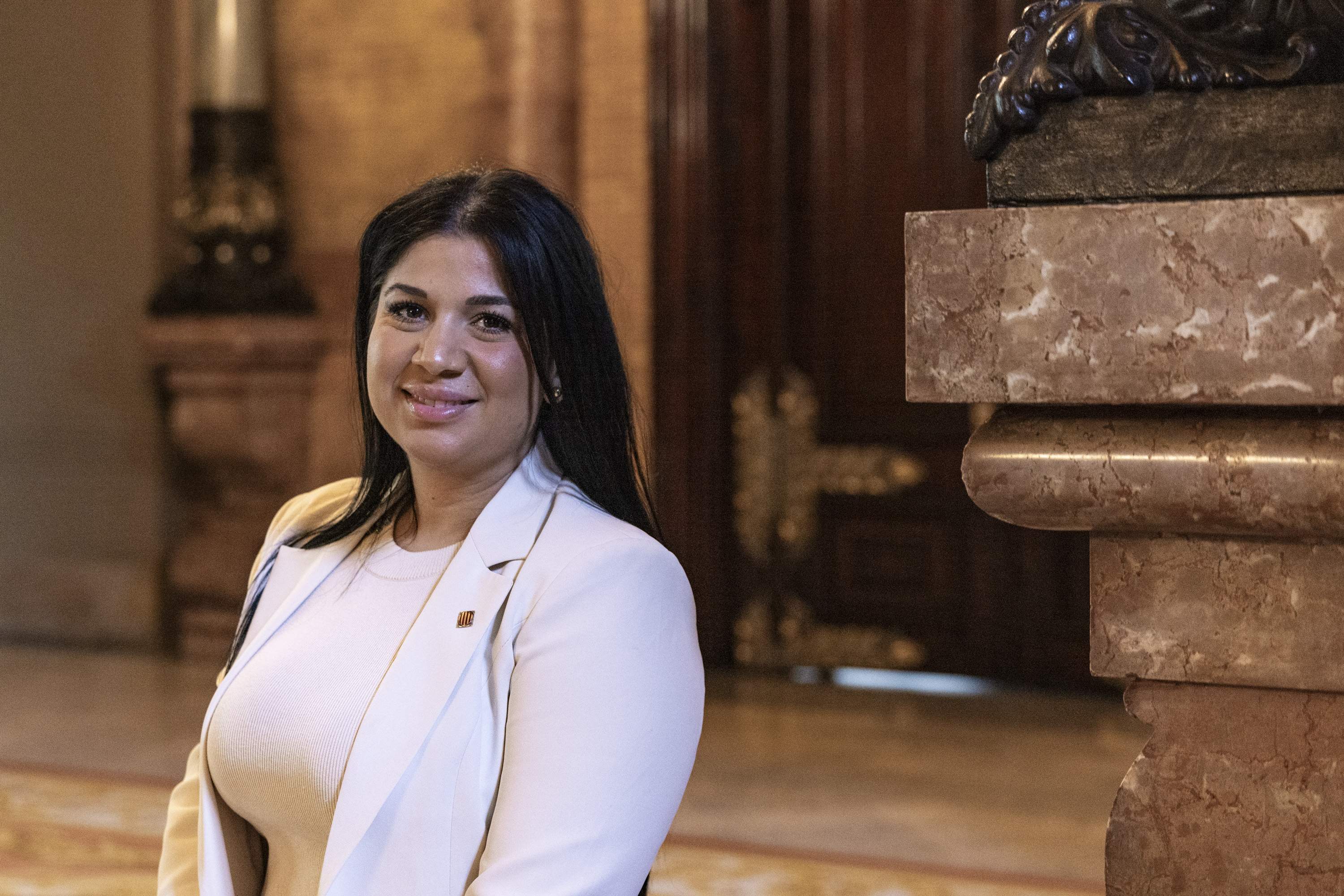 Susana Martínez, primera diputada gitana del Parlament: "Mi abuela y mi madre me decían que no había barreras"