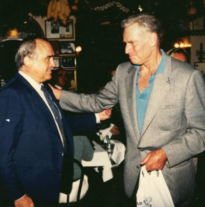 Charlton Heston a 'Los Caracoles' Charlton Heston a 'Los Caracoles'