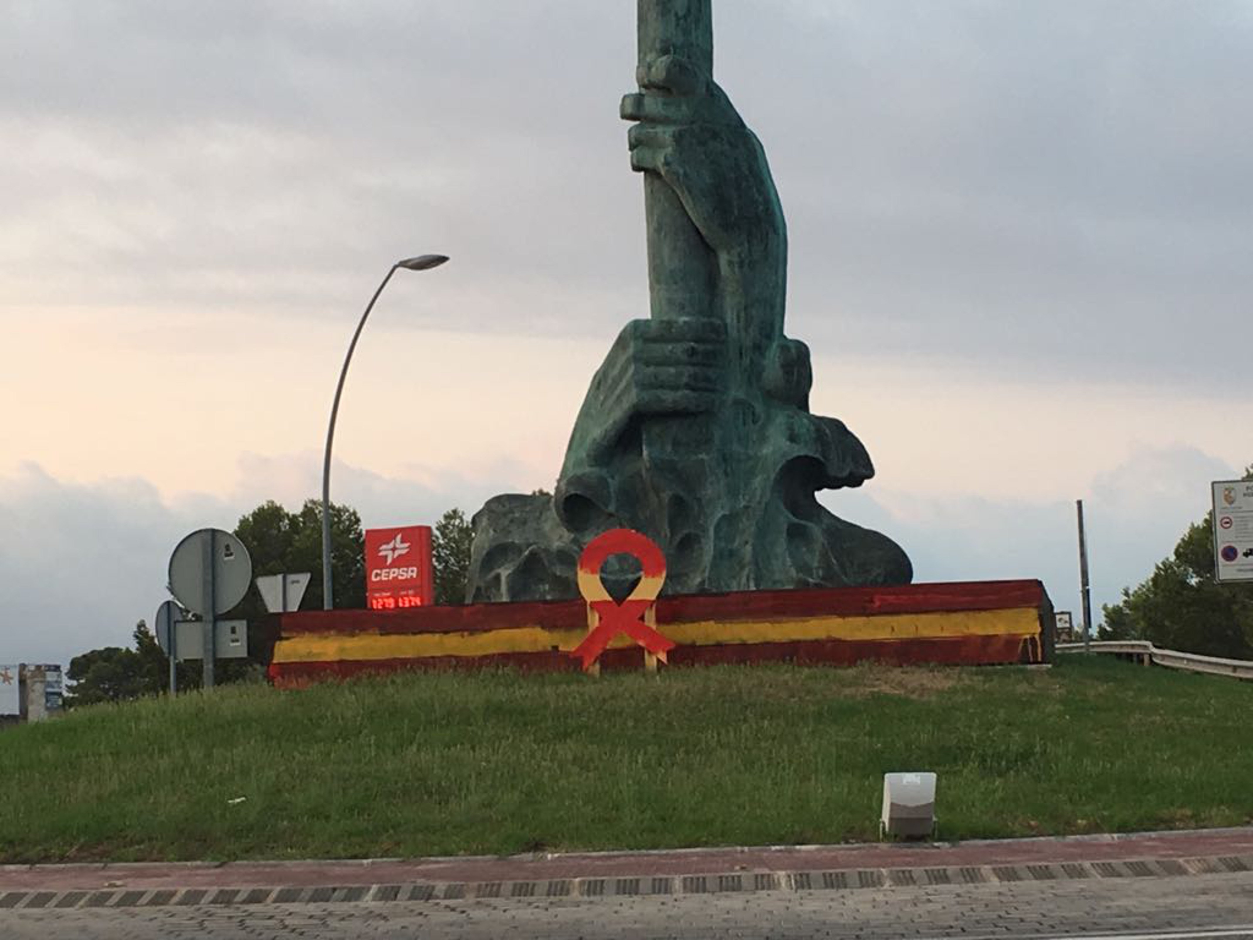 Arxivat el cas contra la policia de l'Ametlla de Mar per haver identificat Arcadi Espada