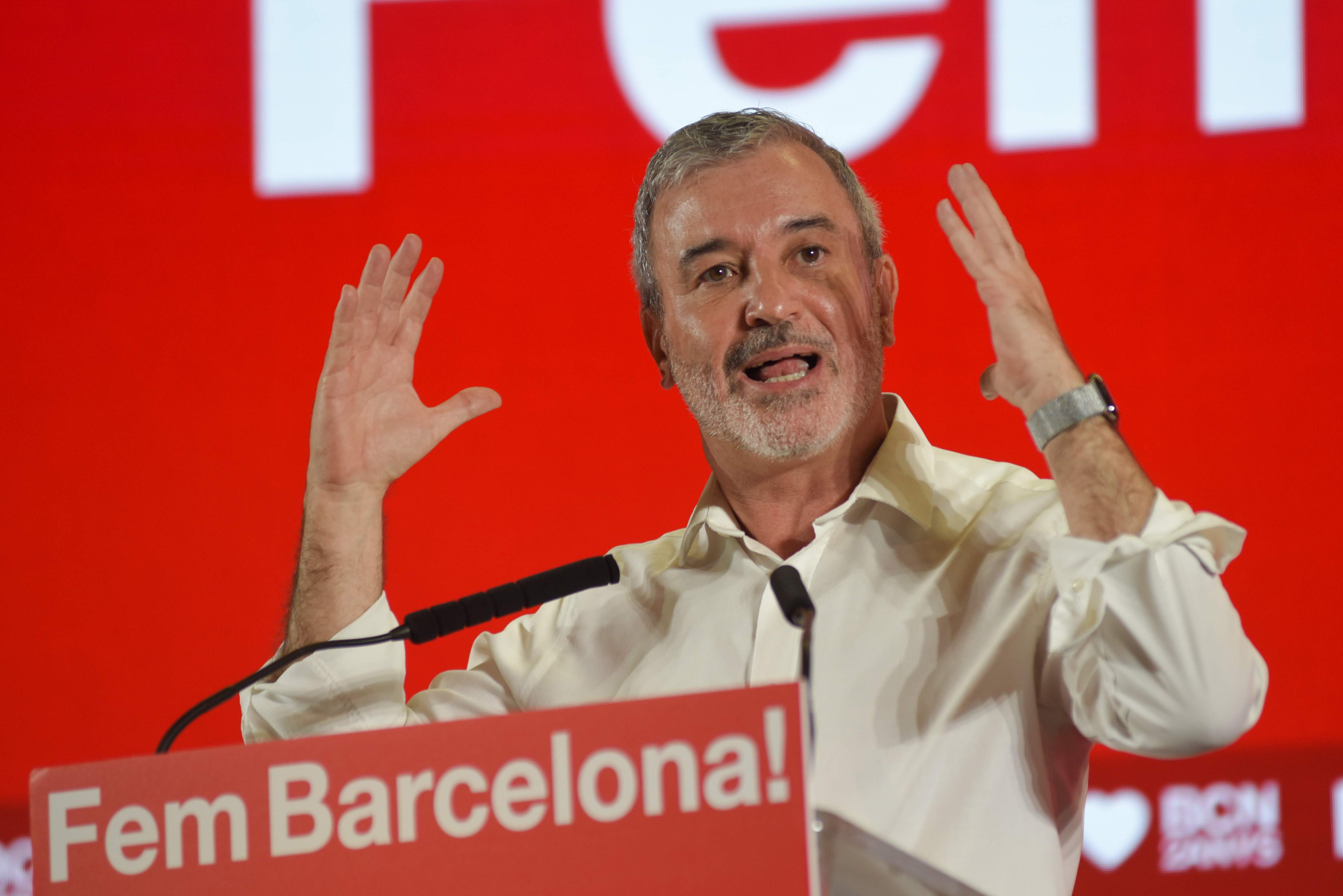 Jaume Collboni promete reconvertir oficinas en pisos para afrontar la crisis de vivienda