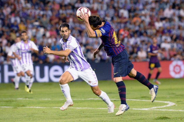 Messi mano Valladolid Barça EFE