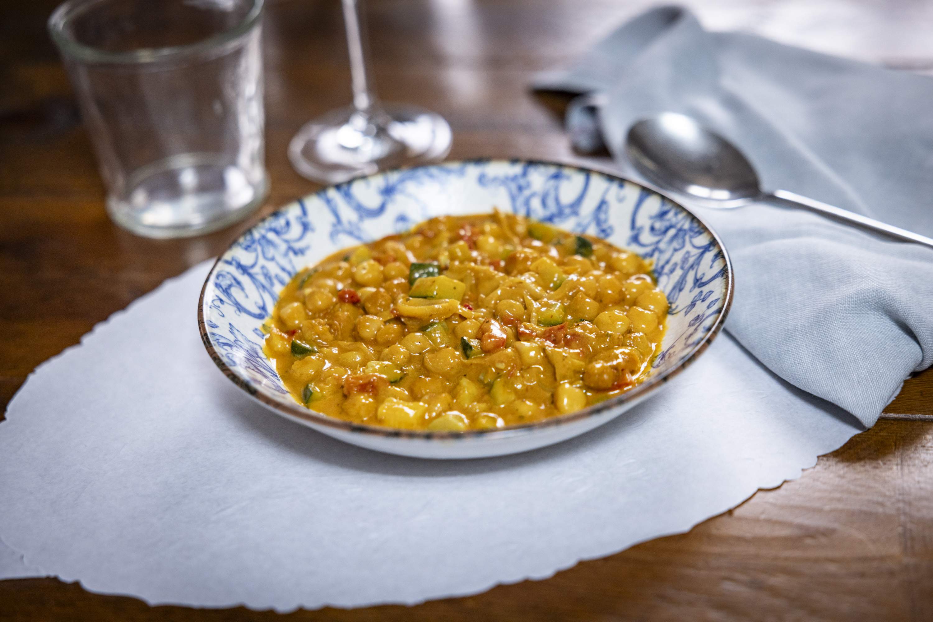 No ets català si això no saps cuinar: cigrons a la catalana tradicionals