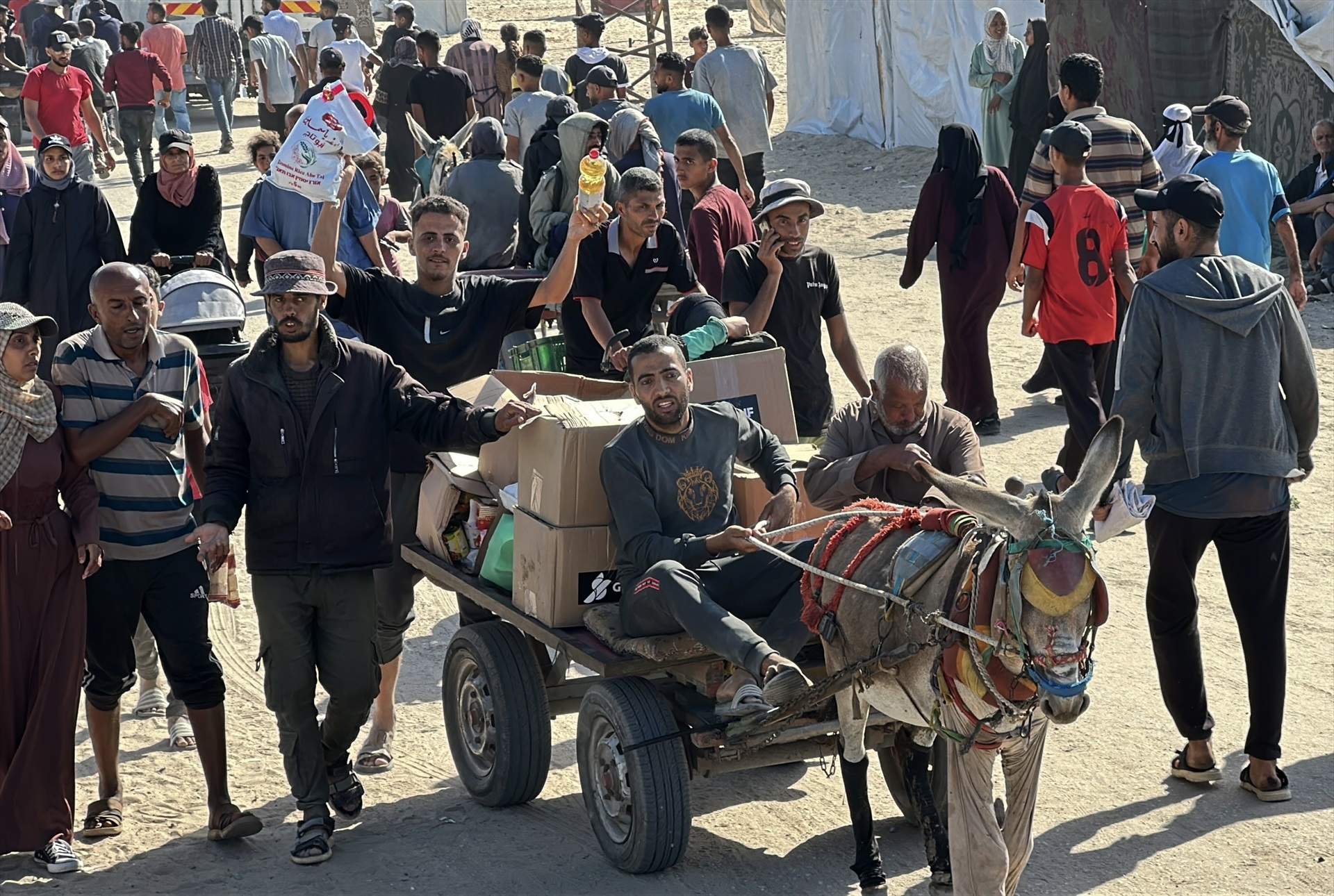 Caos absoluto en los nuevos puntos de recepción de ayuda humanitaria a Gaza