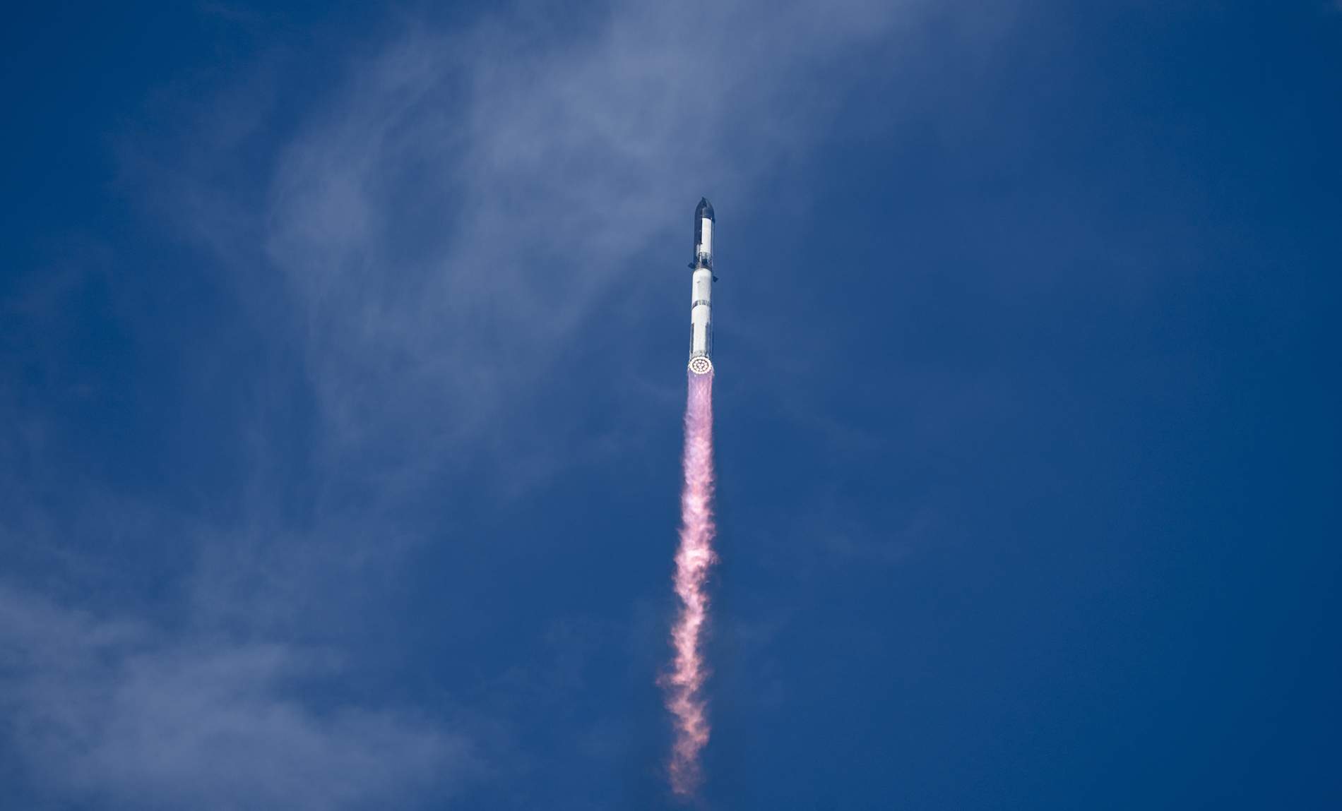 Otro fracaso del Starship de Elon Musk: se desintegra media hora después del despegue