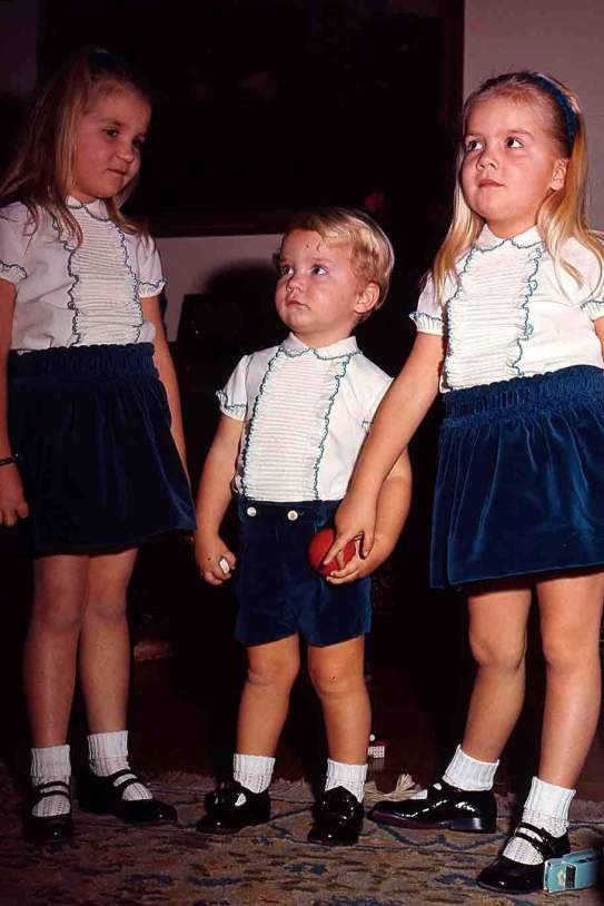 infanta elena de niña infanta elena de niña
