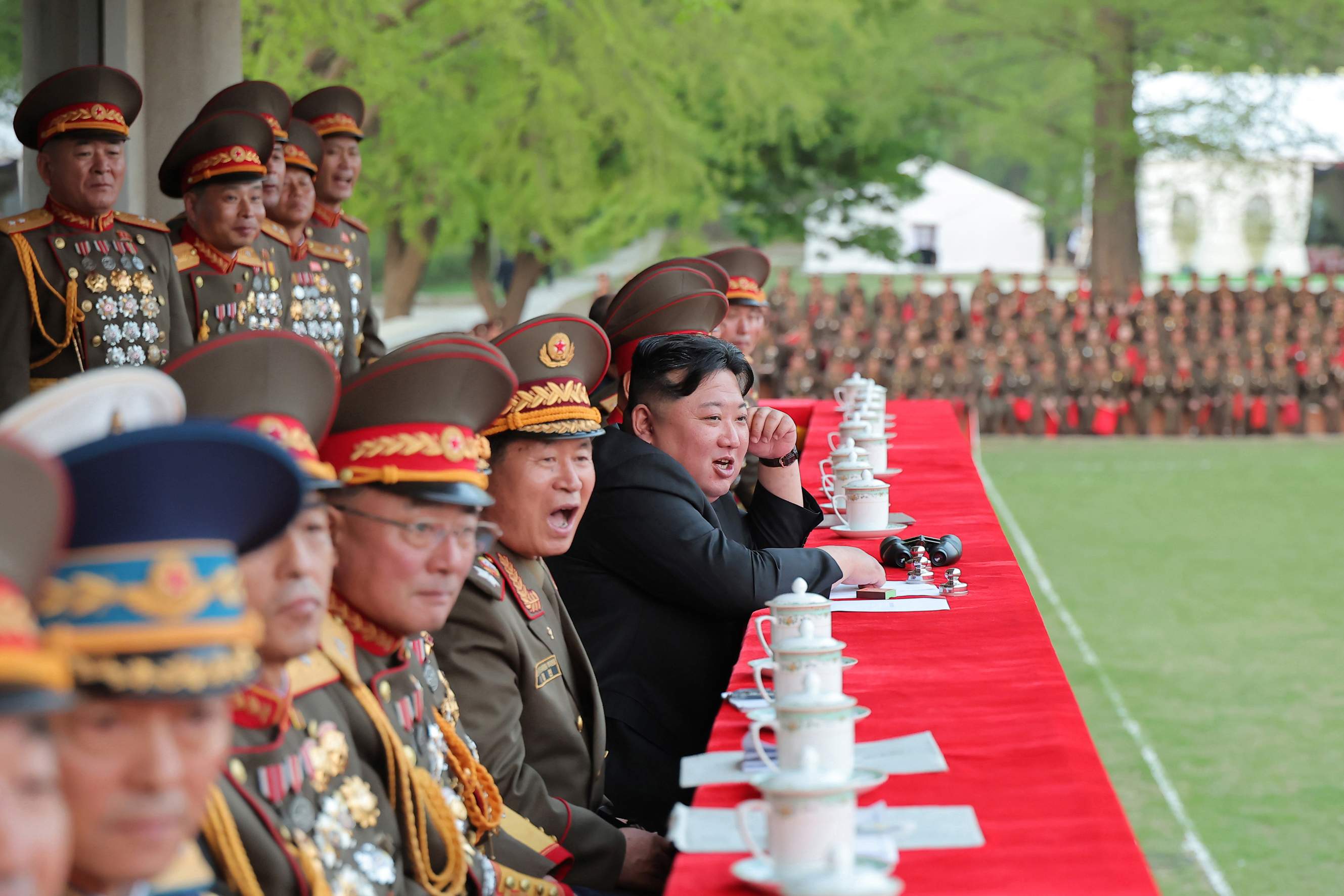 Kim Jong-un renova la seva cúpula militar després de l'"imperdonable" incident del vaixell