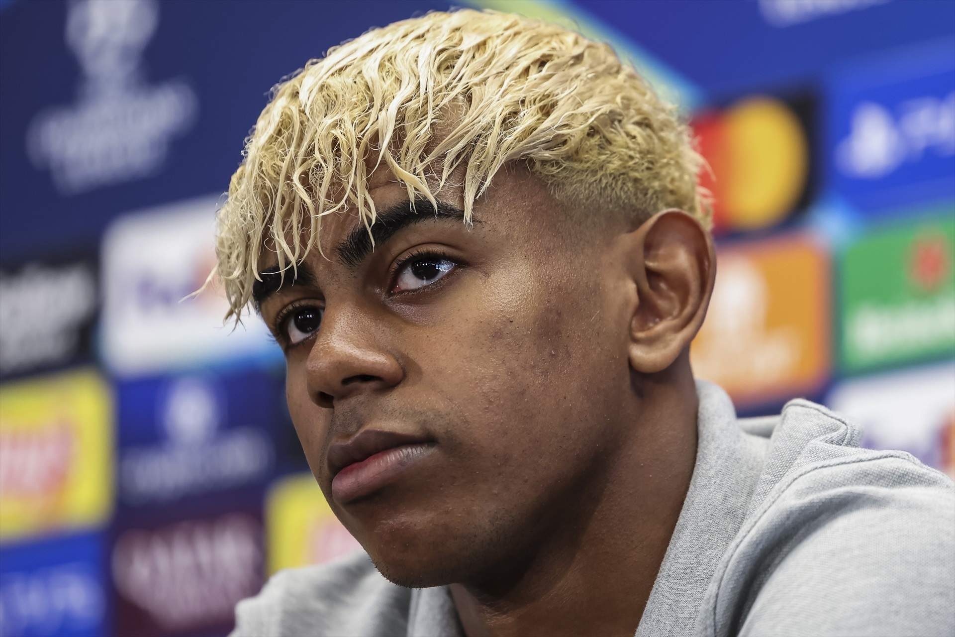 Lamine Yamal, rotundo al ser preguntado por si jugaría en el Real Madrid: "Imposible"