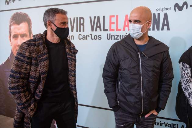 EuropaPress 4215683 josep guardiola and luis enrique attend during the photocall of EuropaPress 4215683 josep guardiola and luis enrique attend during the photocall of