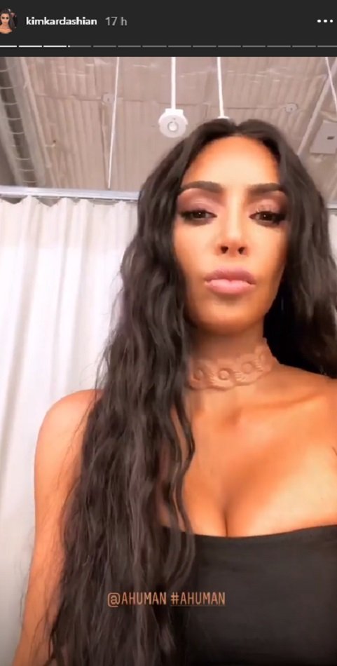 kim kardashian collar 2 instagram