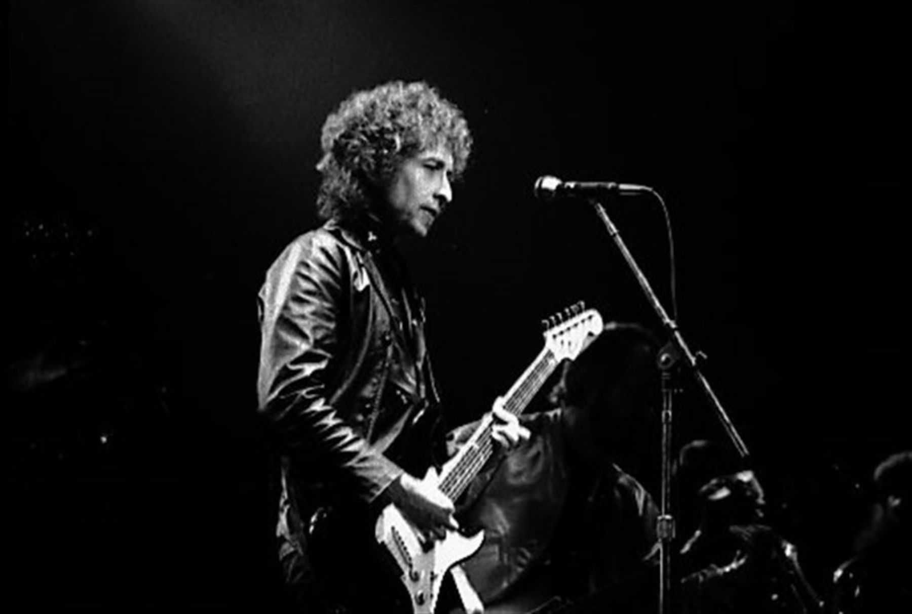 Bob Dylan acepta el Nobel de literatura