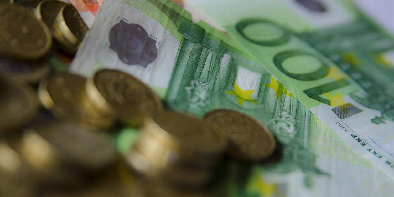 dinero billetes monedas europa press
