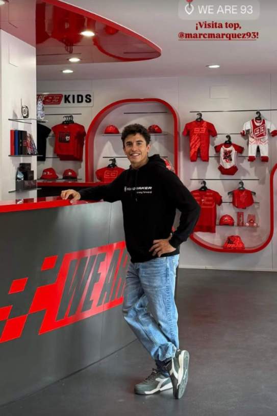 La visita de Marc Márquez a la botiga / Instagram La visita de Marc Márquez a la botiga / Instagram