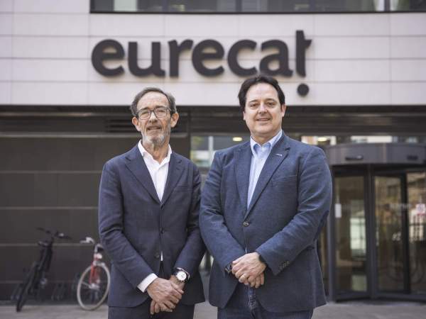 El director general de Eurecat, Xavier López, y el presidente del centro tecnológico, Daniel Altimiras. El director general de Eurecat, Xavier López, y el presidente del centro tecnológico, Daniel Altimiras.