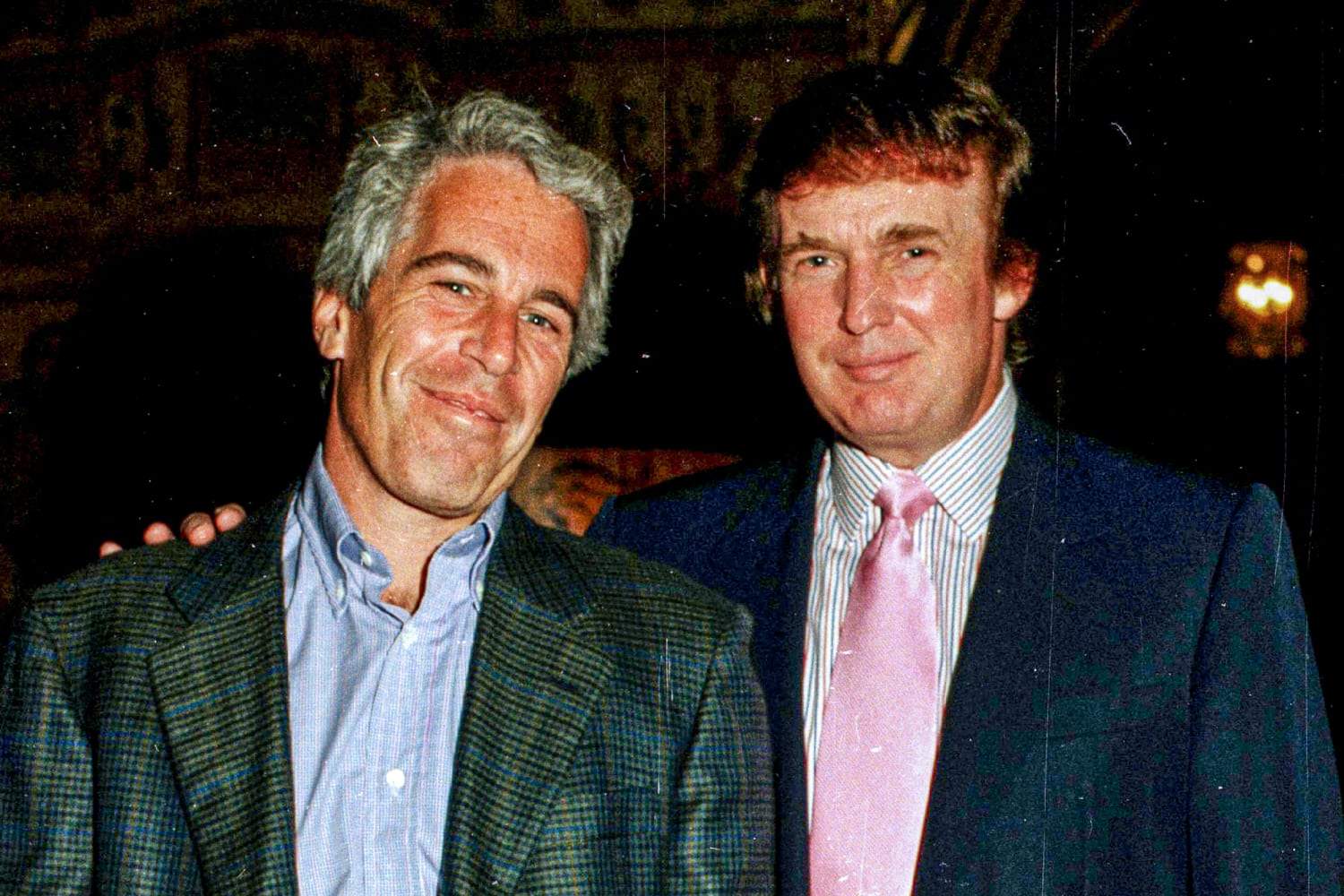 Un Musk desfermat obre la capsa de Pandora: revela que Trump figura a la llista Epstein
