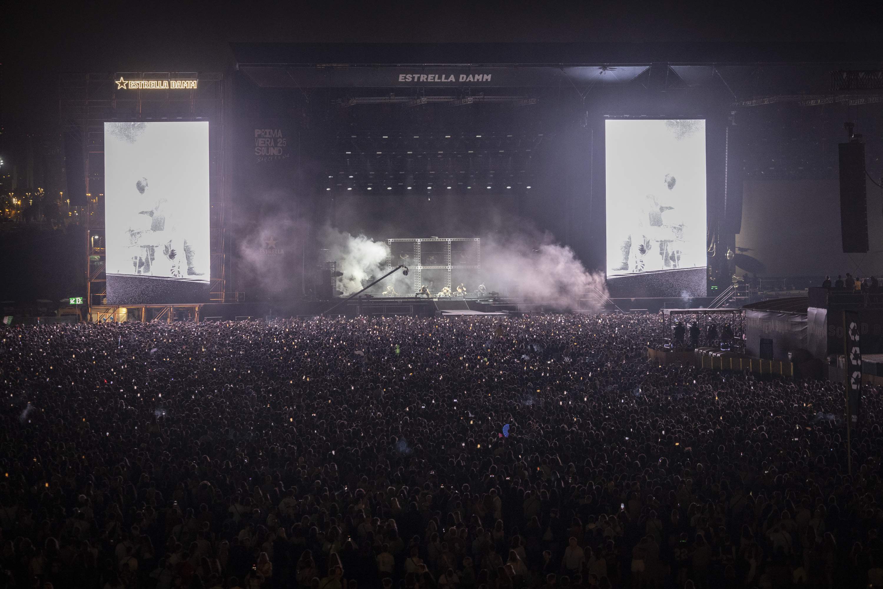 Charli XCX hace estallar y sudar un Primavera Sound que ya ha hecho historia