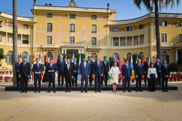 foto de família trobada presidents barcelona ACN foto de família trobada presidents barcelona ACN