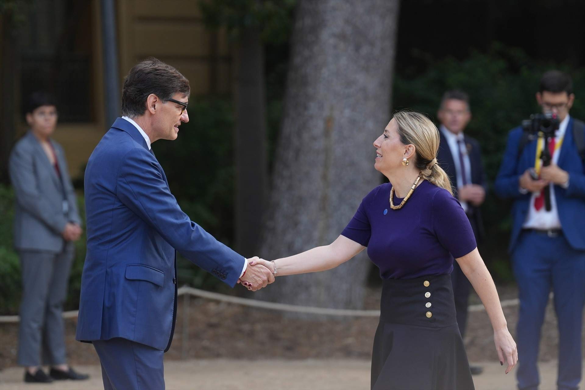 EuropaPress 6778461 presidente generalitat cataluna salvador illa recibe presidenta extremadura EuropaPress 6778461 presidente generalitat cataluna salvador illa recibe presidenta extremadura