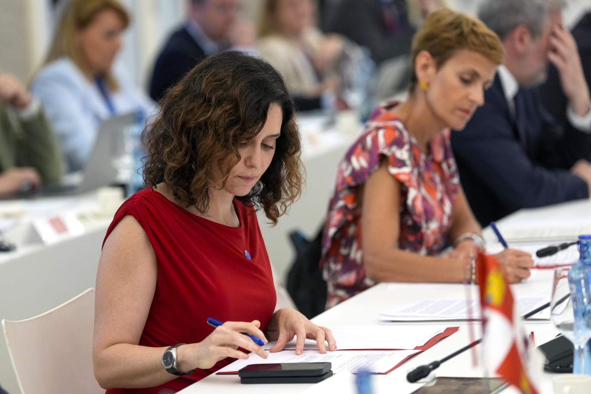 Ayuso presume de haber plantado el catalán y el euskera: "La España plurinacional no existe"