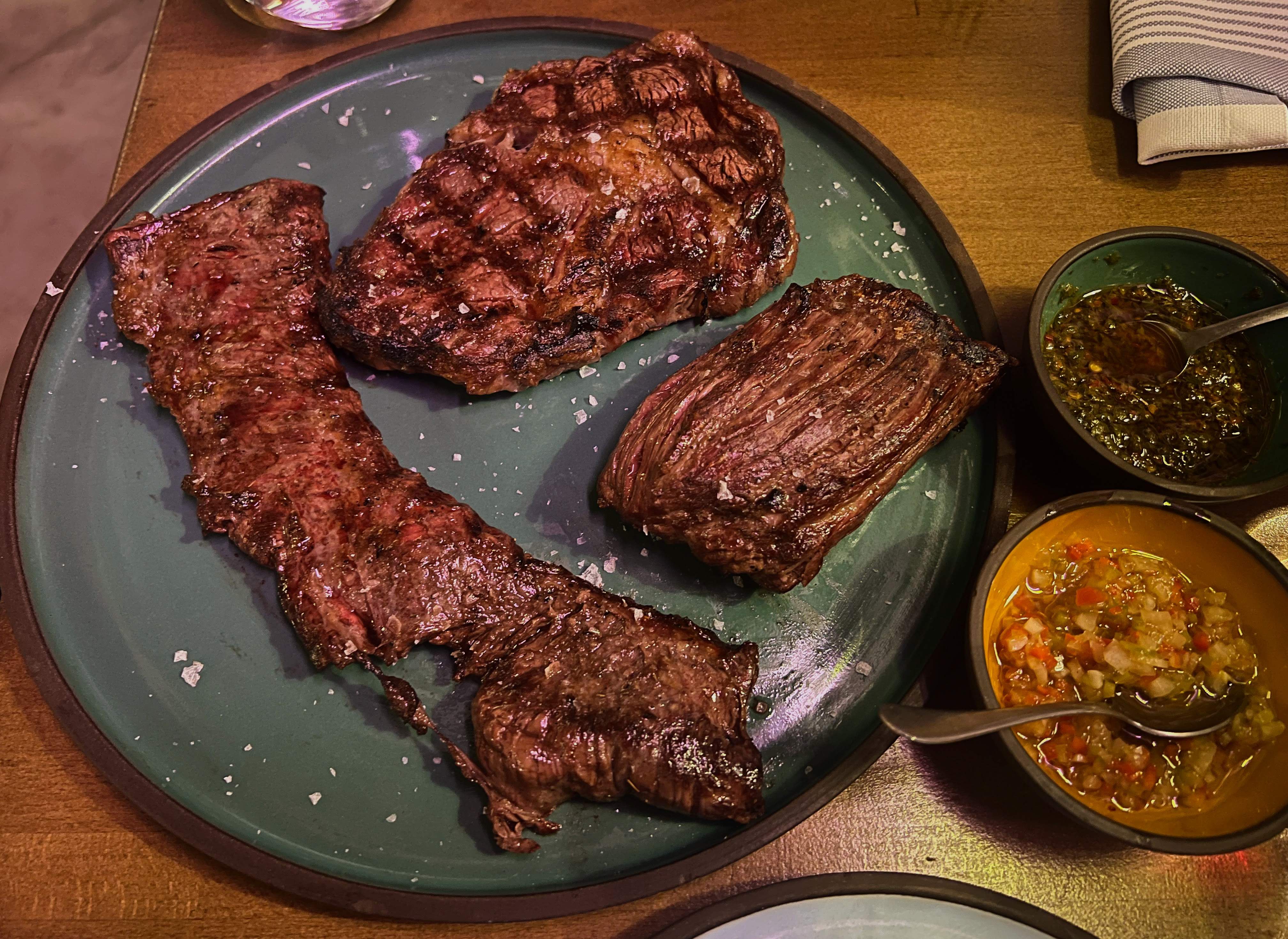 El restaurant del Born amb les millors carns que farien salivar Maradona