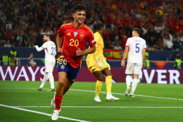 Pedri celebra un gol de España contra Francia en la Nations League / Foto: EFE Pedri celebra un gol de España contra Francia en la Nations League / Foto: EFE