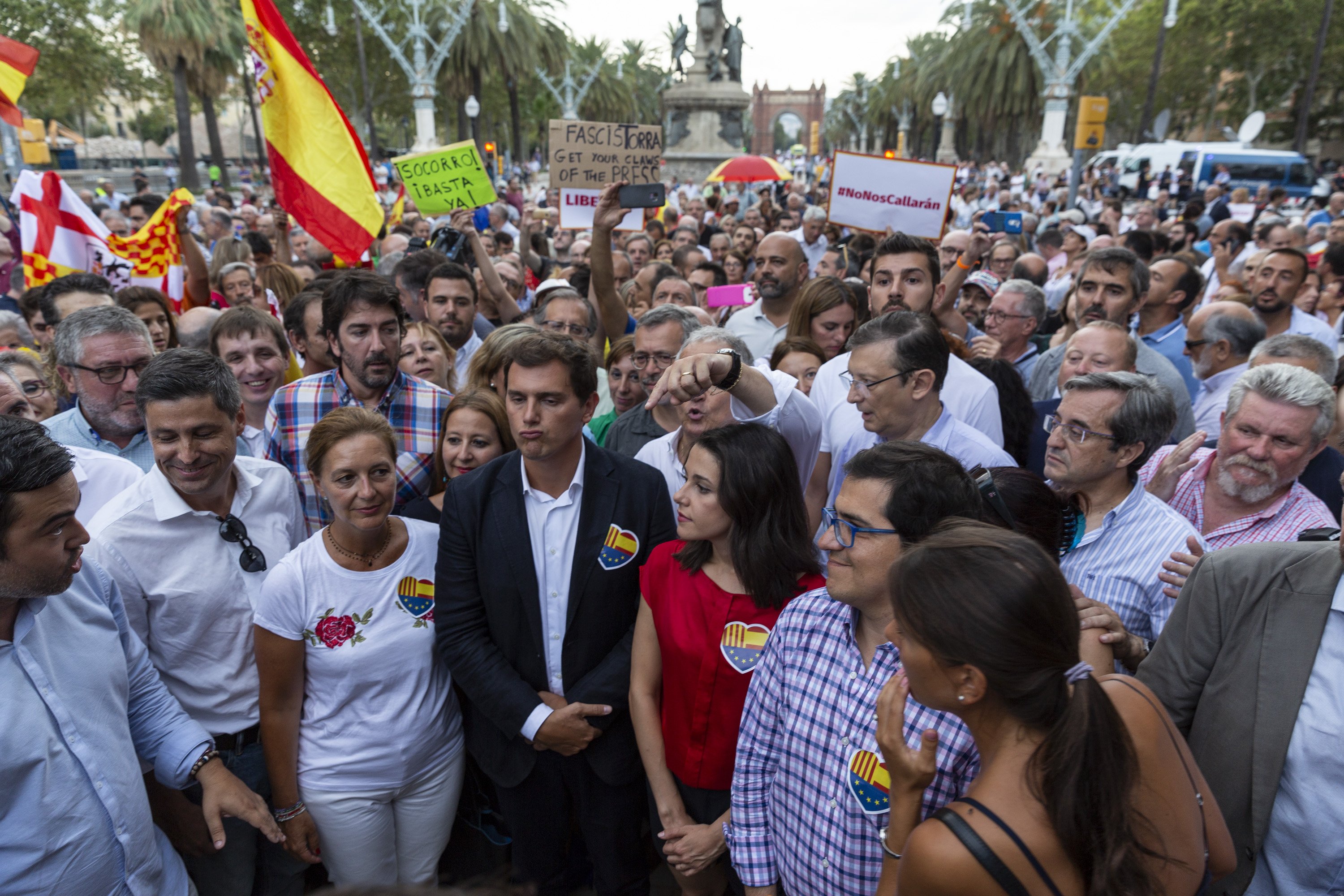 El Col·legi de Periodistes demana unitat en el sector contra agressions a professionals