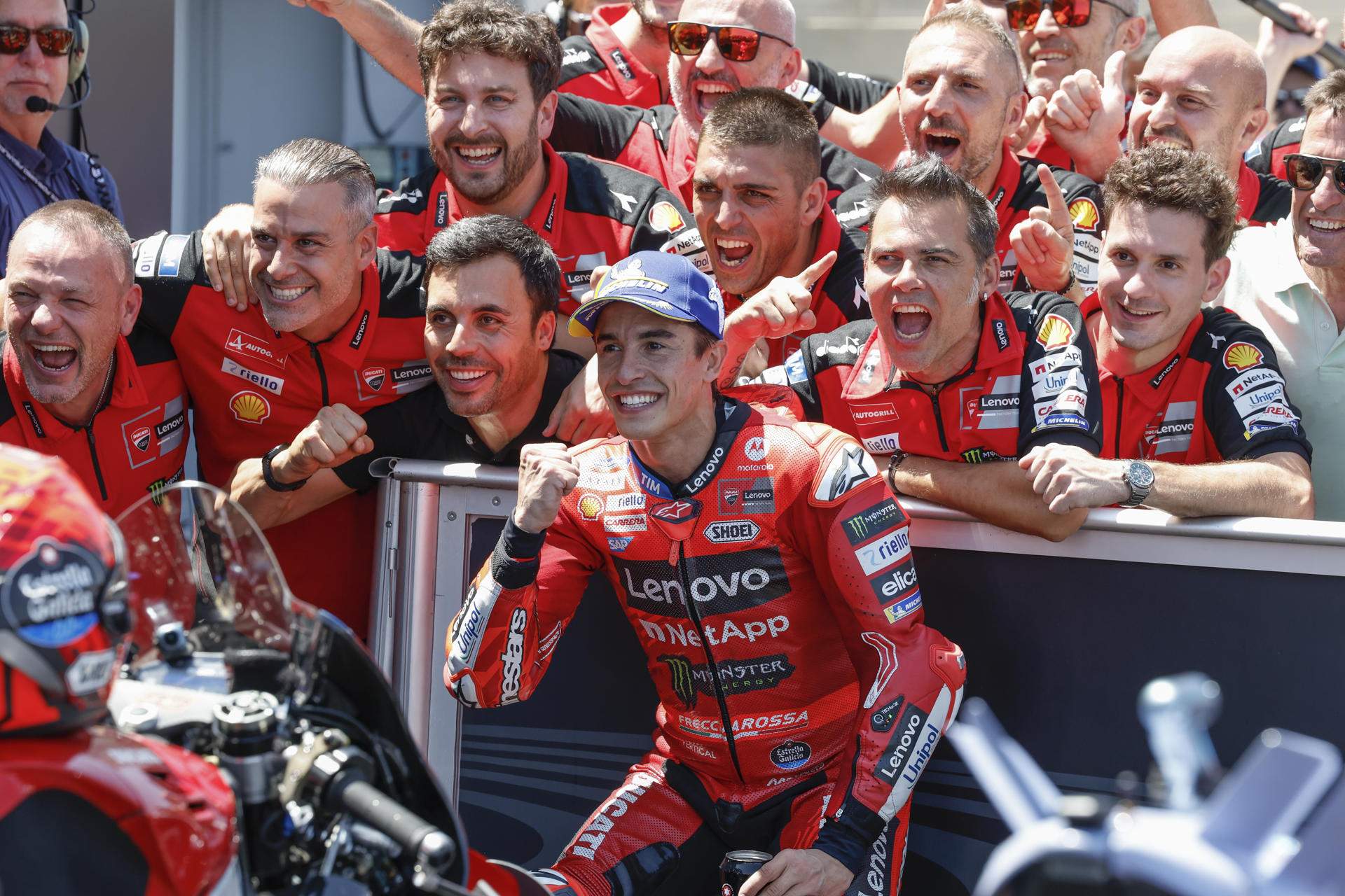 Nueva exhibición de Marc Márquez en su jardín de Aragón para ser más líder de MotoGP