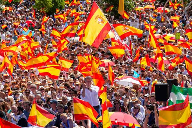 Feijóo a la concentració del 8 de juny EFE Feijóo a la concentració del 8 de juny EFE