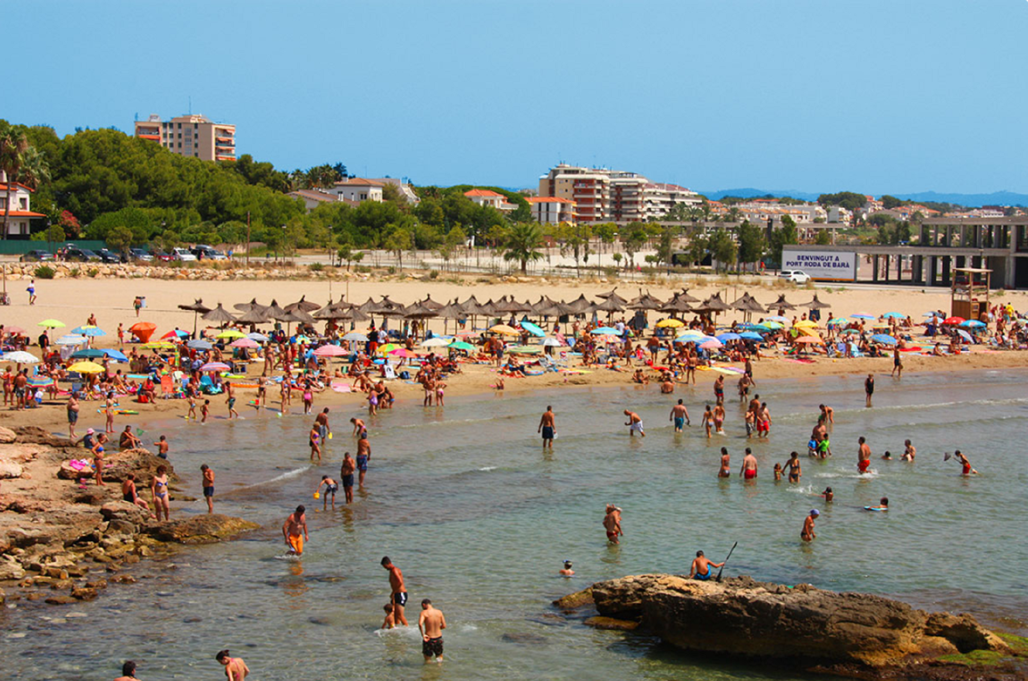 Muere un hombre ahogado en la playa de Creixell